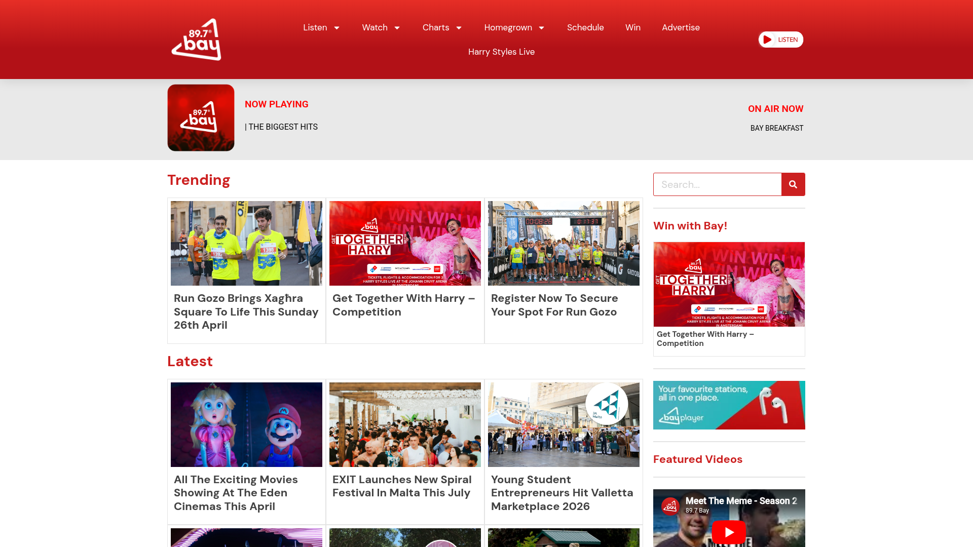Bay 89.7 radio station homepage screenshot